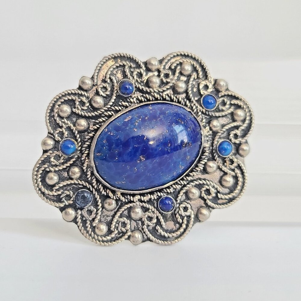 Czech glass filigree brooch pin imitation blue lapis lazuli cabochon silver tone